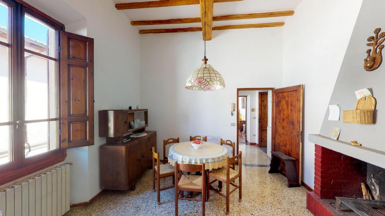 Villa Cicogna, Private Villa With Exclusive Use Pool テッラヌオーヴァ・ブラッチョリーニ エクステリア 写真