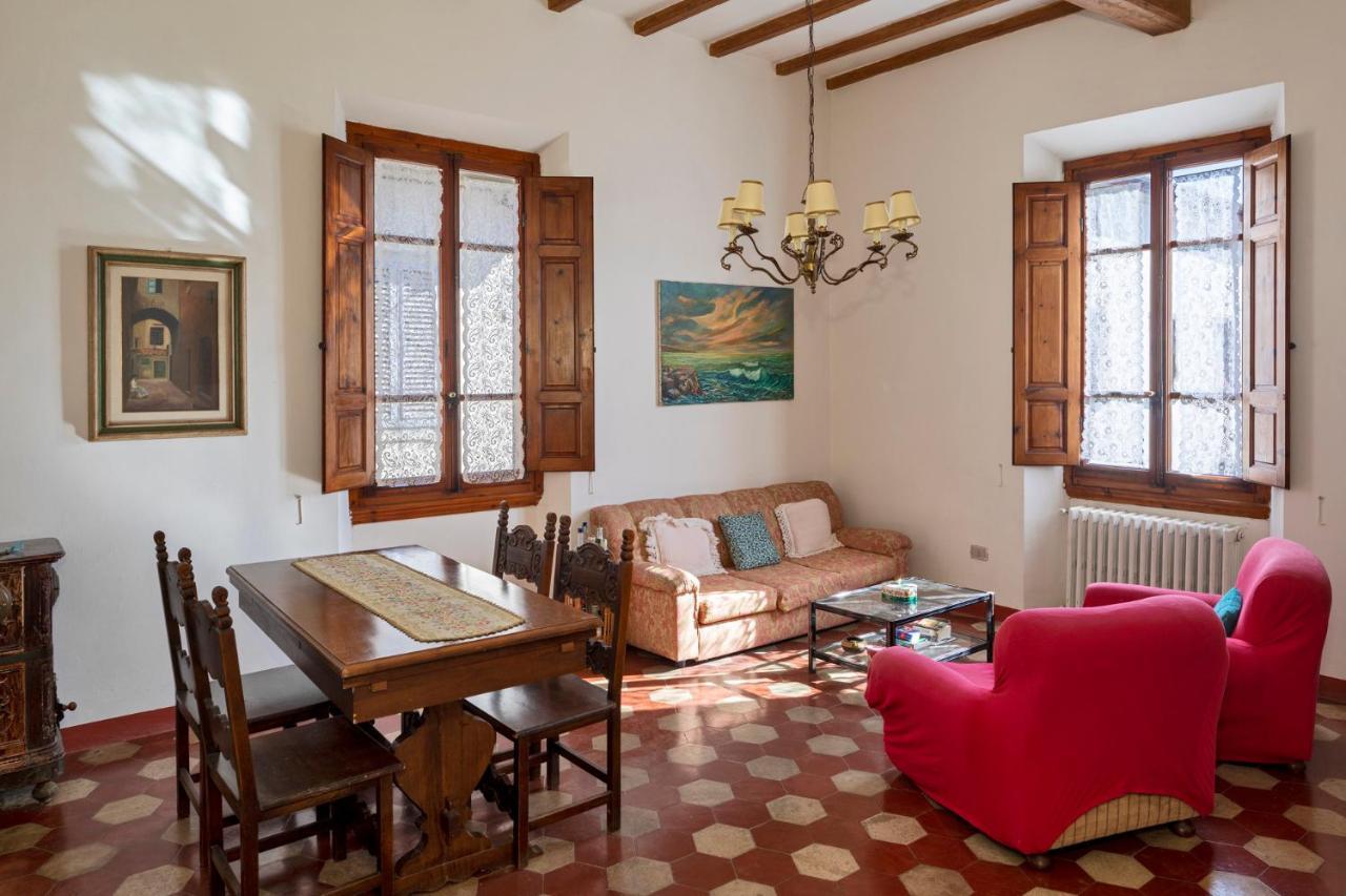 Villa Cicogna, Private Villa With Exclusive Use Pool テッラヌオーヴァ・ブラッチョリーニ エクステリア 写真
